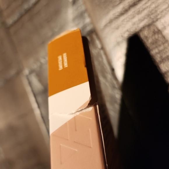 LYS Beauty No Limits Matte Bronzer Shade “Harmony"- (MEDIUM) - Picture 6 of 6